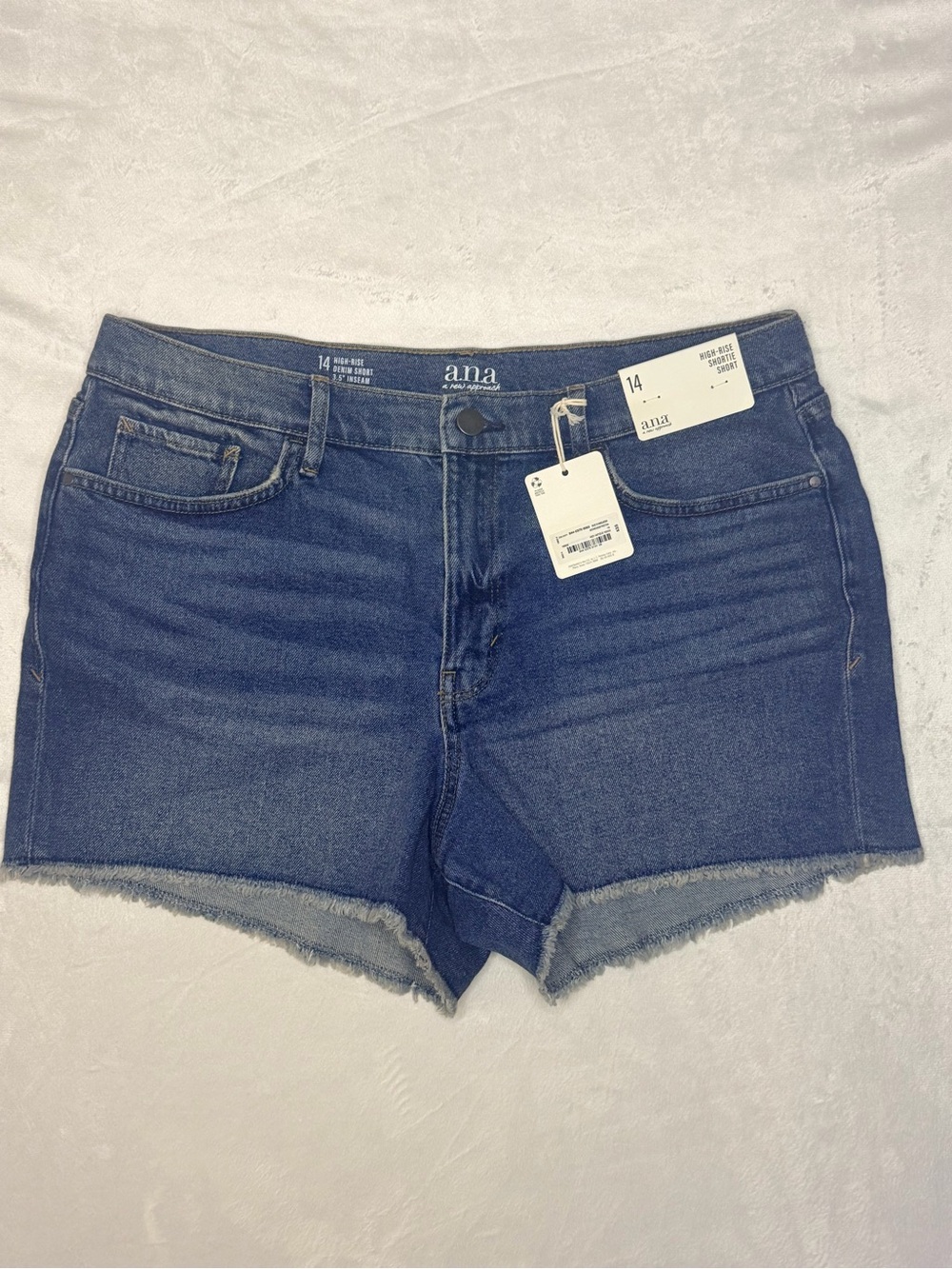 a.n.a Indigo High-Rise Frayed Hem Denim Shorts - Picture 1 of 4